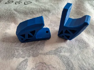 simple strong hook