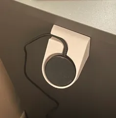 Wall mount for Galaxy Watch 4 charger