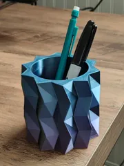 Split Twist Pot
