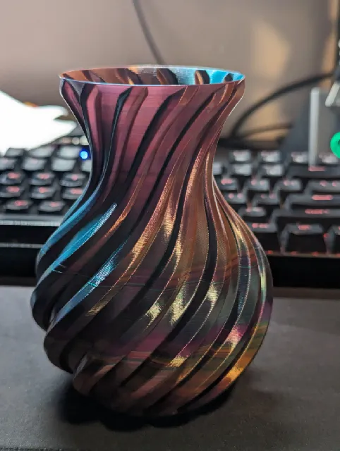 Make of Vase Mode Experiment #043 | Octagon Spiraled by Itsjustrichard ...