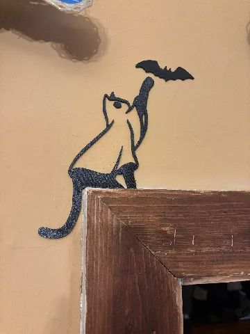 Halloween Cat & Bat Door Frame Wall Art – Spooky Wall Decoration by RGB ...