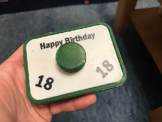 Mechanically Locking Gift Card Box