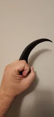 Alan Grant's Raptor Claw (Whole)