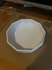 Low Poly Tray / Bowl