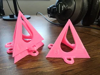 Painter's Pyramid Stackable Workpiece Standoffs