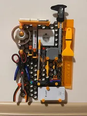 Honeycomb storage wall