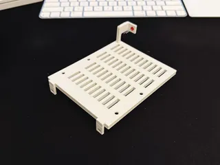 Macintosh SE Minimal SCSI Drive Bracket