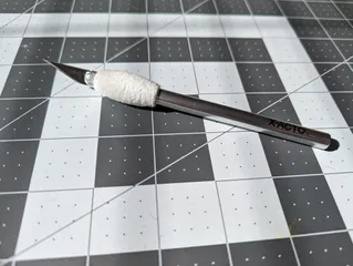 Precision Knife Grip