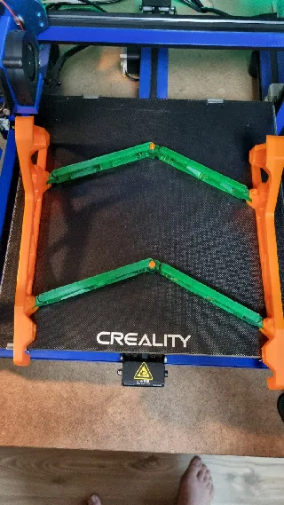 Adjustable & Portable Laptop Stand by Vectoforge | Download free STL ...