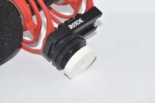 Microphone to Camera Adapter (3/8 - 1/4)