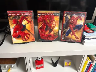 Simple and Elegant Blu-ray/SteelBook/DVD Stand