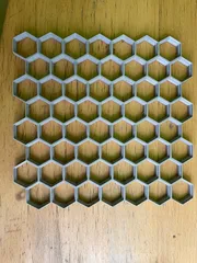 Honeycomb storage wall