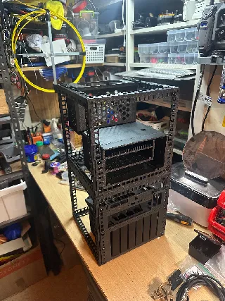 Mini ITX case for 10 inch rack V2 by heron | Download free STL model ...