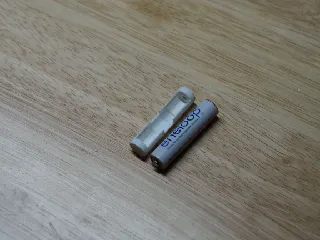 AAA Battery Dummy