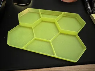 Less Thin Hexagon Parts Tray