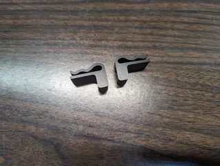 Magnetic clip (curtains connector)