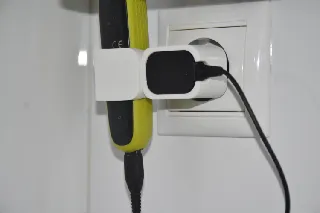 Phillips OneBlade charger mount