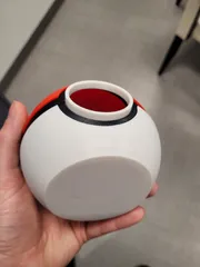 Pokeball reptile hide