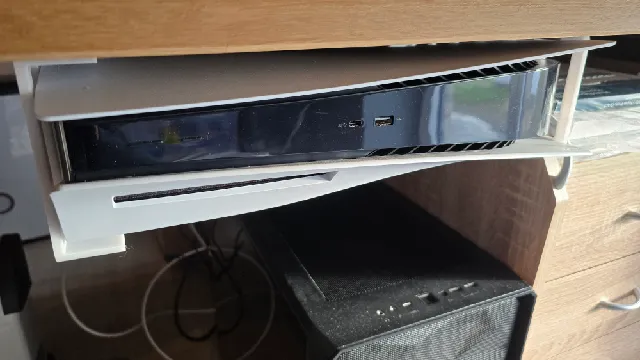 PS5 Under Desk Mount (Disc Version). by SebomasteR | Download free STL ...