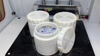 Silica gel spool container
