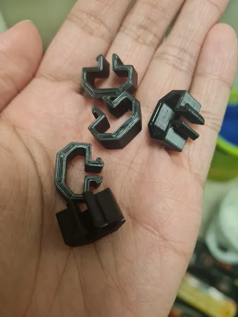 Make of Modular Cable Management Clips for 2020 Extrusions by mrg3ar ...