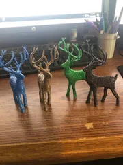 Voronoi deer ornament