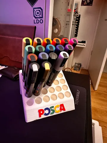 UNI POSCA Paint Marker Stand por Zdre