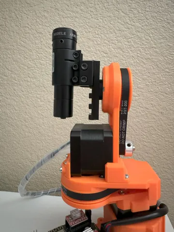 Laser pointer robot (Remotelly controlled + Arduino + Python control ...
