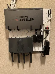 Skadis Mount for 19 inch server rack