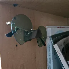 Glasses holder