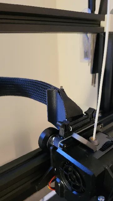 Make of Sleek Sprite Extruder Ribbon Cable Strain Relief by ichambo ...