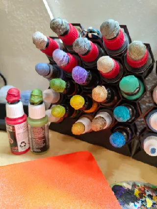 Paint Bottle Cap Swatch Adapter by gabindu | Download free STL model ...