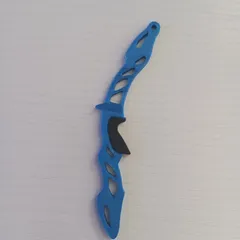 Recurve bow keychain