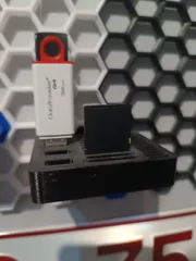 USB, SD card and Micro SD card storage holder for the honeycomb storage wall HSW