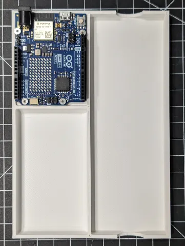 Arduino Uno Breadboard Tray by GM5DNA | Download free STL model ...