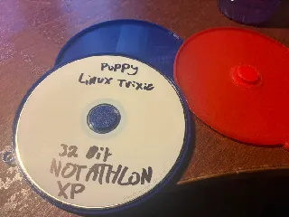 ULTRA THIN CD/DVD CASE