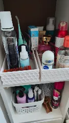 Box with honeycomb pattern