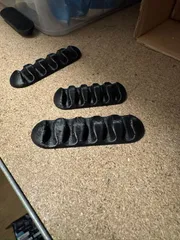 Cable holder