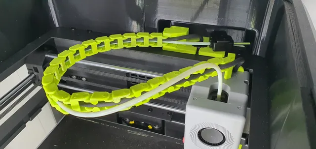 Flashforge Adventurer 5M (AD5M) - simpler, easier, faster drag chain ...