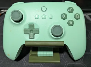 8BitDo Ultimate 2C Controller Stand with usb and cable holder