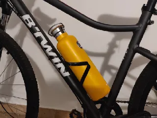 Customizable bike bottle holder
