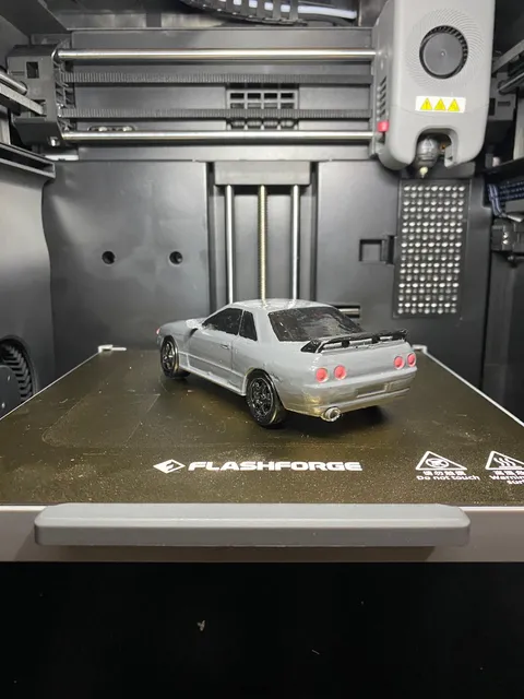 Make of Nissan Skyline GTR R32 'Godzilla' Kit Card (1:24 scale) by ...