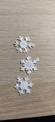 25 Mini snowflake collection with hanging loop / Kolekce malých sněhových vloček s očky / Schneeflocken