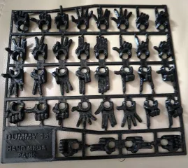 Dummy 13 - hand megapack on runners
