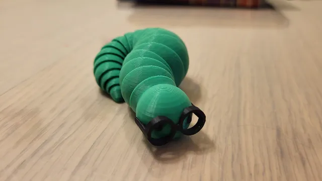 Articulated Bookworm by Pat Killian | Download free STL model ...