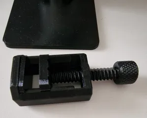 6 Piece Small Vise