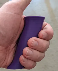 Ergonomic handle based on scientific study