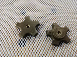 Star knob M8 with metal inlay