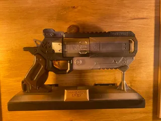 Wingman | Apex Legends [Easy Print] w/ Stand
