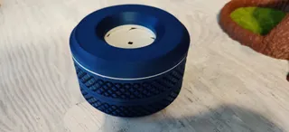 Irising Door Dice Holder (Updated)